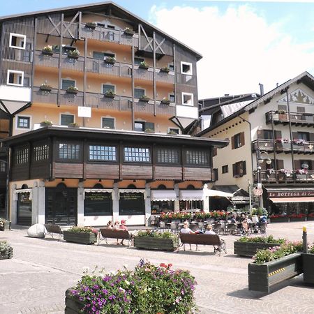 Residence Hotel Sport Campiglio Madonna di Campiglio Exterior foto