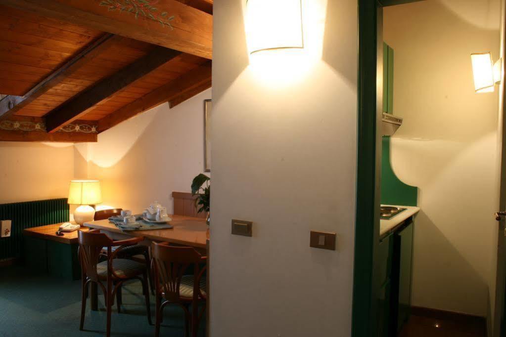 Residence Hotel Sport Campiglio Madonna di Campiglio Exterior foto